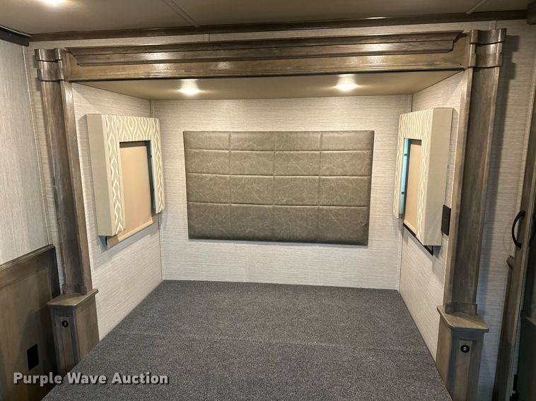 image for item OG9296 2022 Vanleigh Vilano  RV