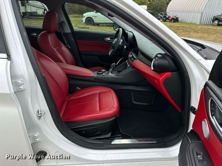 image for item OG9297 2018 Alfa Romeo Giulia