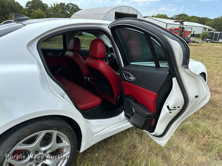 image for item OG9297 2018 Alfa Romeo Giulia