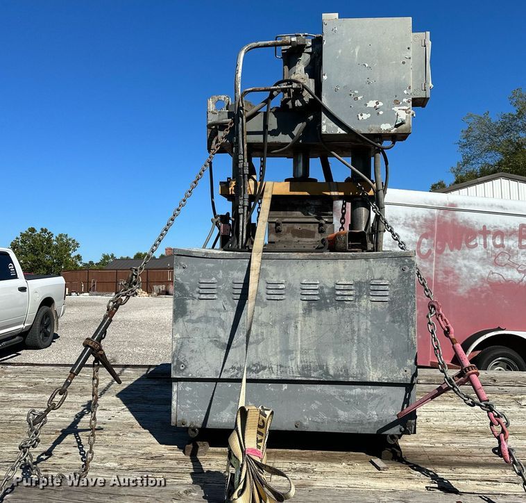 image for item OG9299 1967  KR Wilson 2 Column press