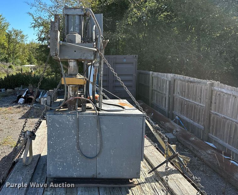 image for item OG9299 1967  KR Wilson 2 Column press