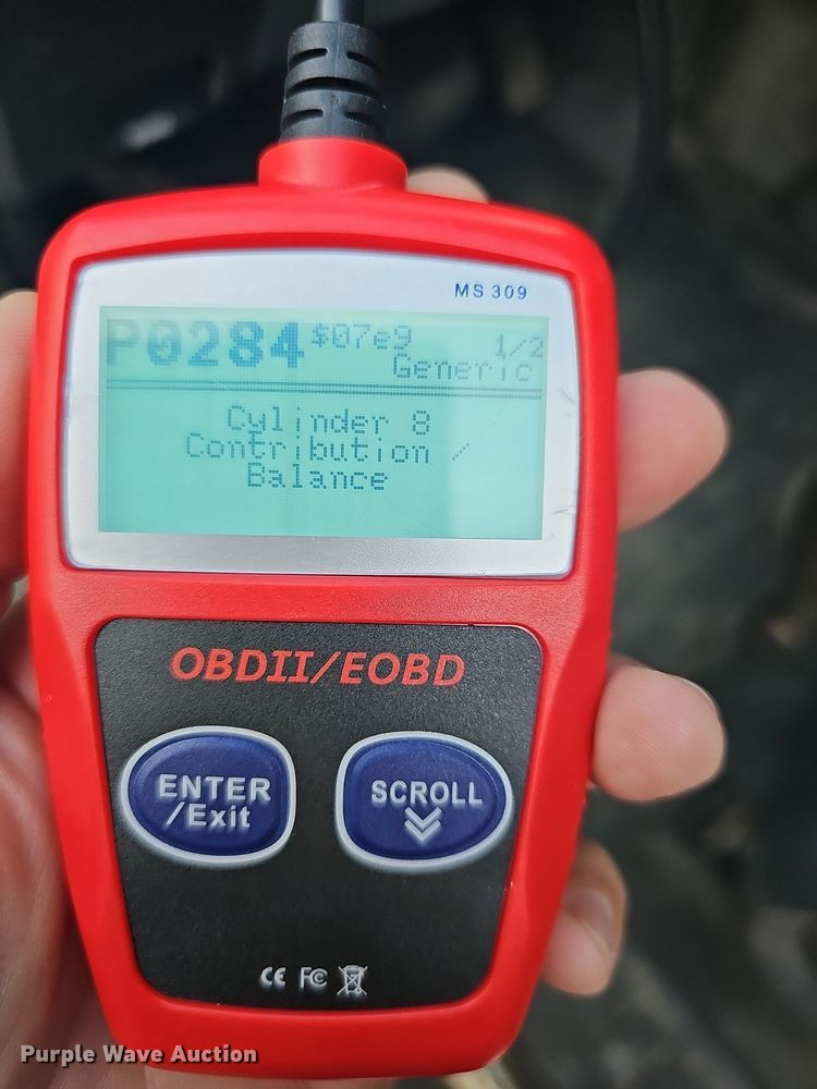 image for item OG9420 2011 Ford F350 Super Duty  Crew Cab flatbed truck