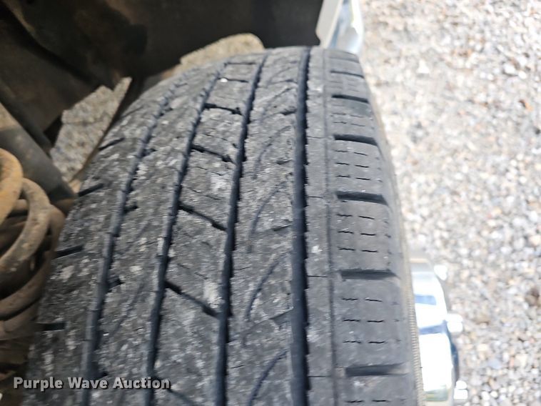 image for item OG9420 2011 Ford F350 Super Duty  Crew Cab flatbed truck