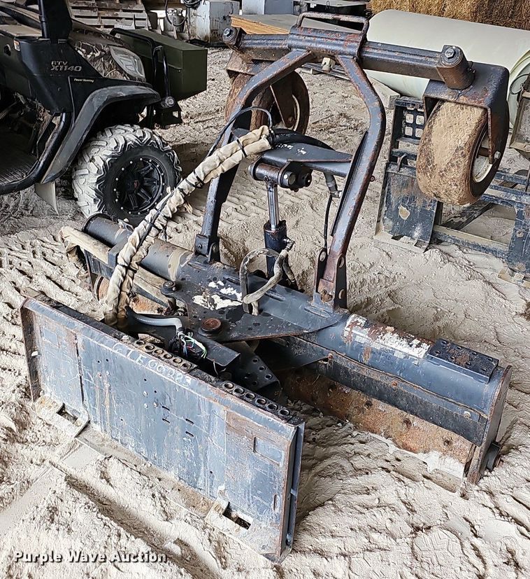 image for item OG9442 2008 Ingersoll Rand  72" power rake