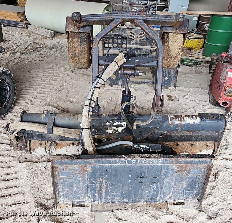 image for item OG9442 2008 Ingersoll Rand  72" power rake