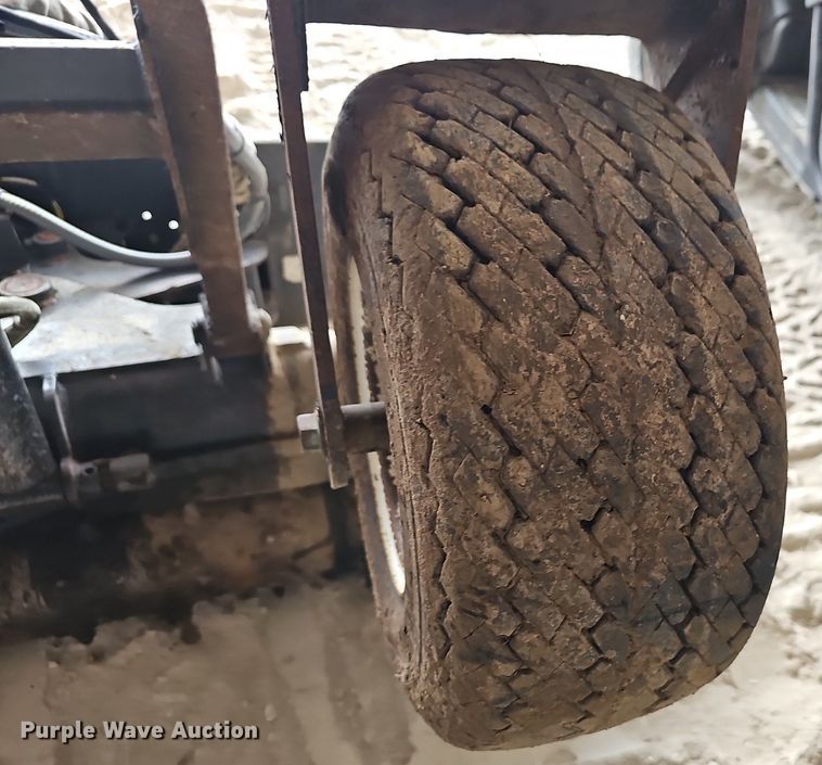 image for item OG9442 2008 Ingersoll Rand  72" power rake