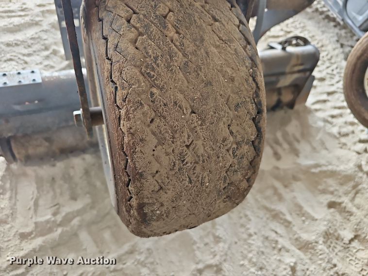 image for item OG9442 2008 Ingersoll Rand  72" power rake