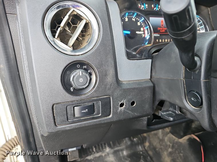 image for item OG9444 2014 Ford F150 XLT  SuperCrew pickup truck