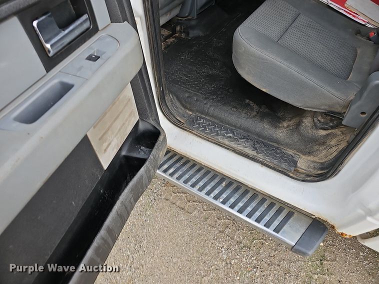 image for item OG9444 2014 Ford F150 XLT  SuperCrew pickup truck