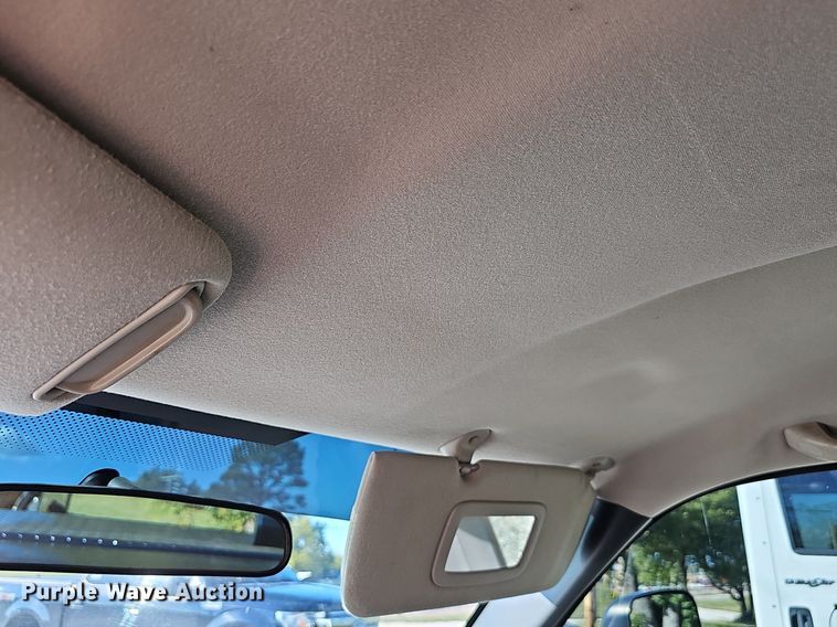 image for item OG9454 2004 Chevrolet Silverado 2500HD  pickup truck