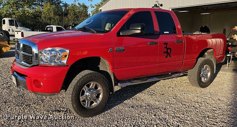 image for item OG9455 2007 Dodge Ram 3500  Quad Cab pickup truck