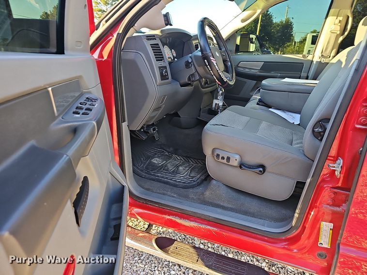 image for item OG9455 2007 Dodge Ram 3500  Quad Cab pickup truck