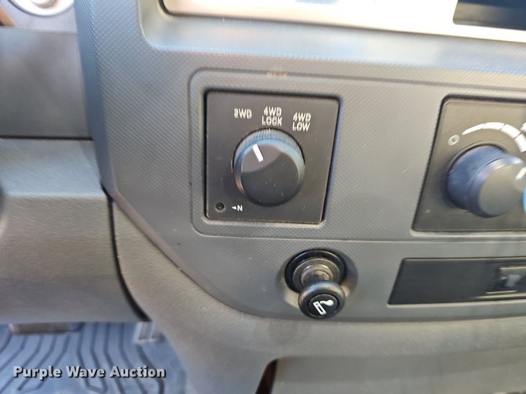 image for item OG9455 2007 Dodge Ram 3500  Quad Cab pickup truck