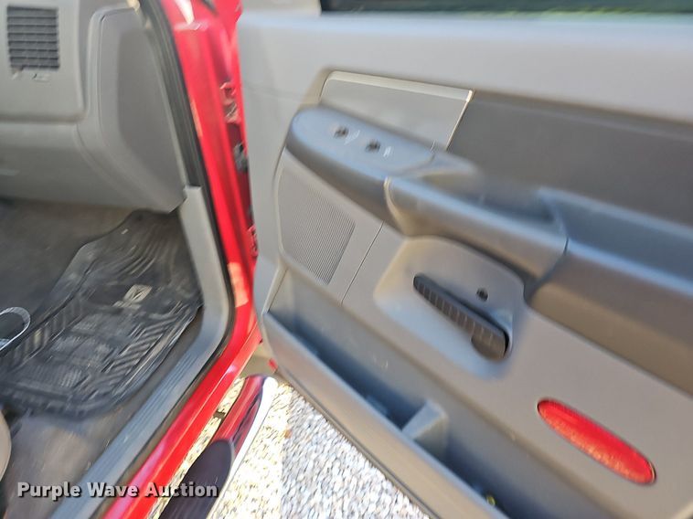 image for item OG9455 2007 Dodge Ram 3500  Quad Cab pickup truck