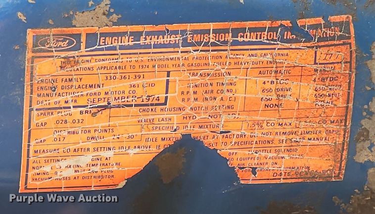 image for item OG9467 1975 Ford F600  truck cab and chassis