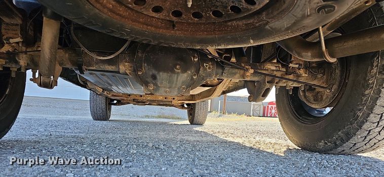 image for item OG9477 2011 Chevrolet Silverado 1500  Crew Cab pickup truck