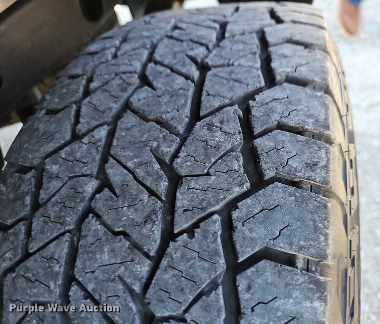 image for item OG9477 2011 Chevrolet Silverado 1500  Crew Cab pickup truck