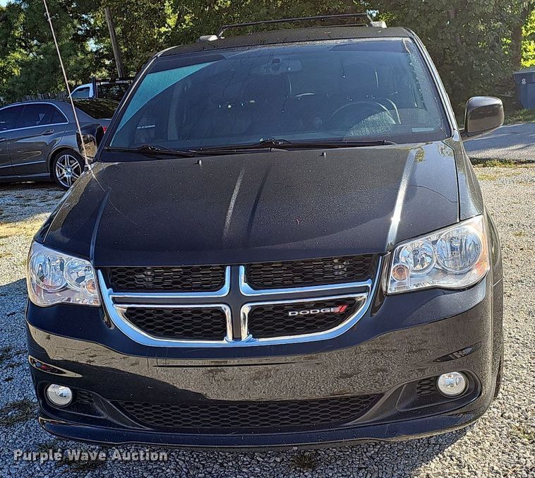 image for item OG9521 2017 Dodge Grand Caravan SXT  van