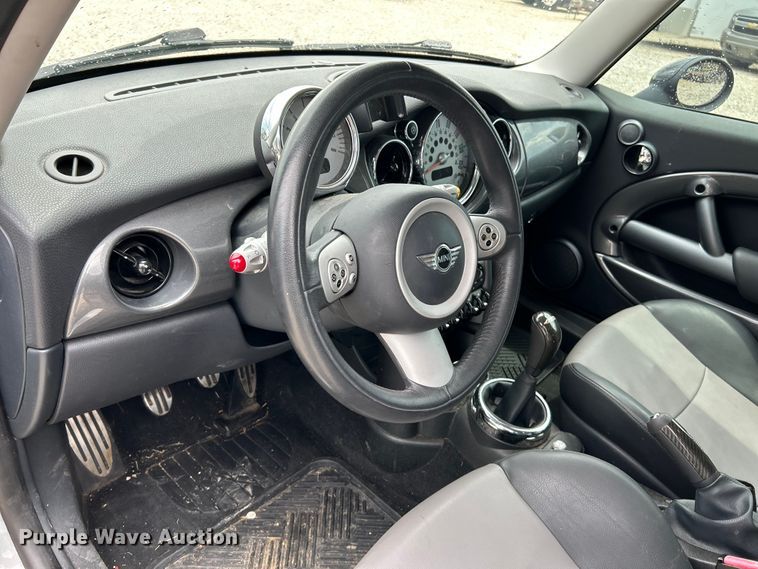 image for item OK9757 2005 Mini Cooper S