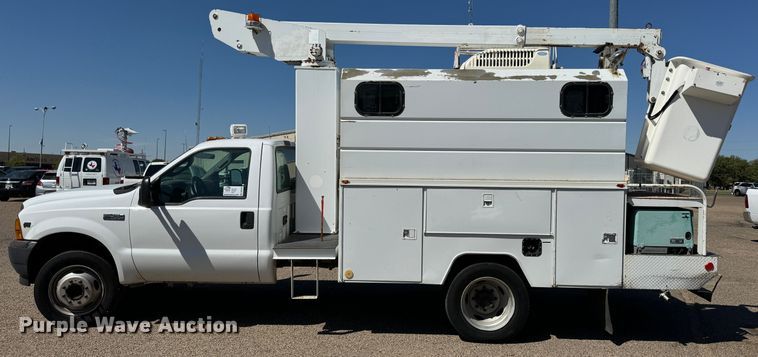 image for item DK2523 2003 Ford F450 Super Duty  fiber optic splicing truck