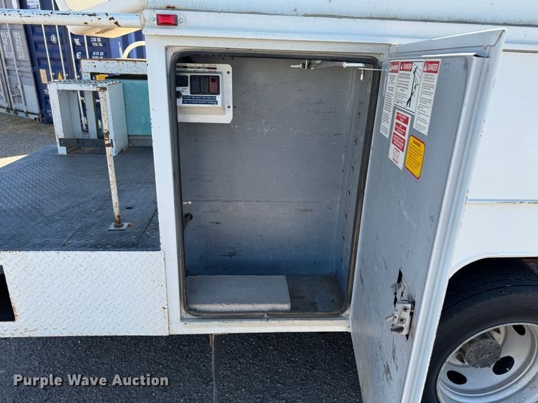 image for item DK2523 2003 Ford F450 Super Duty  fiber optic splicing truck