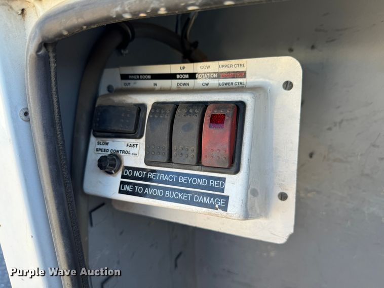 image for item DK2523 2003 Ford F450 Super Duty  fiber optic splicing truck