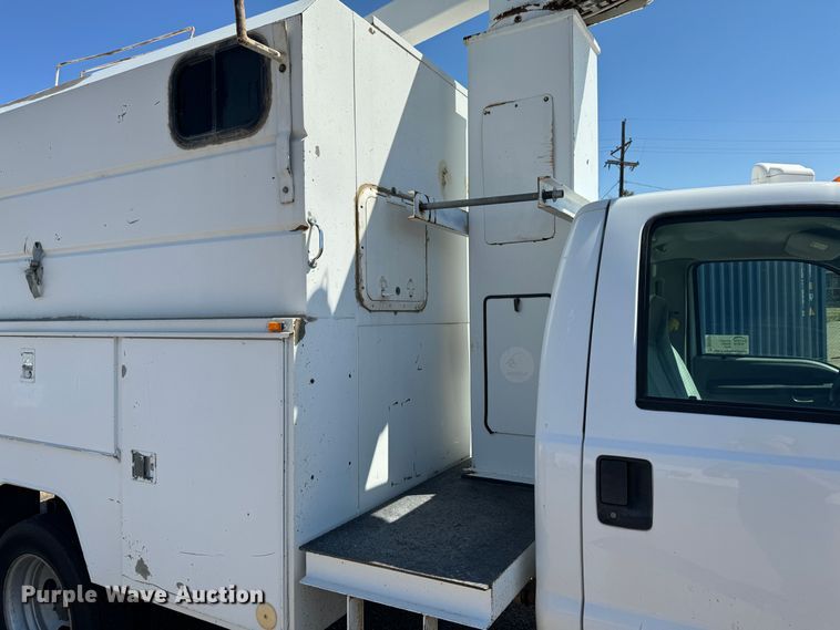 image for item DK2523 2003 Ford F450 Super Duty  fiber optic splicing truck