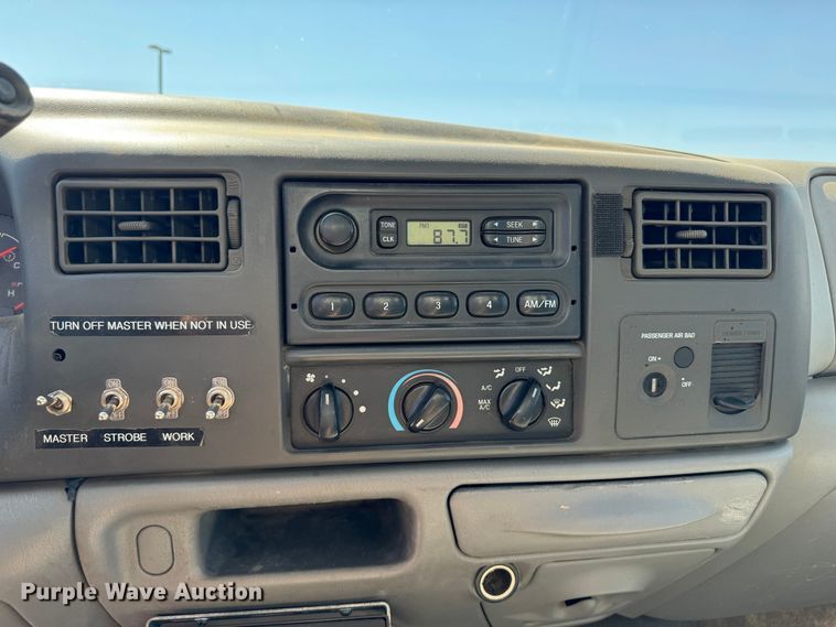 image for item DK2523 2003 Ford F450 Super Duty  fiber optic splicing truck