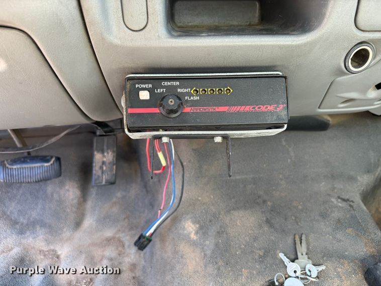 image for item DK2523 2003 Ford F450 Super Duty  fiber optic splicing truck