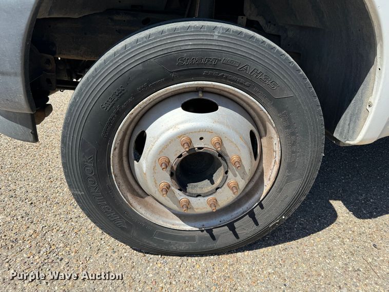 image for item DK2523 2003 Ford F450 Super Duty  fiber optic splicing truck