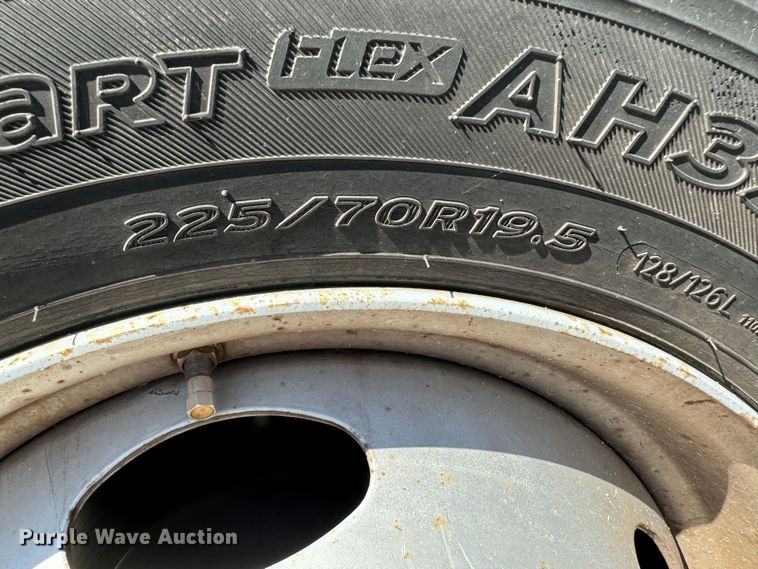 image for item DK2523 2003 Ford F450 Super Duty  fiber optic splicing truck