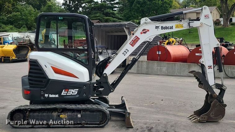 image for item DK4094 2020 Bobcat E35i  mini excavator