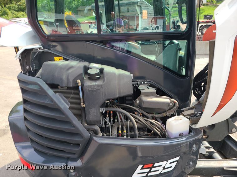 image for item DK4094 2020 Bobcat E35i  mini excavator