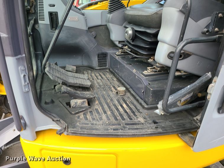 image for item DK4096 2008 Komatsu PC78MR-6  mini excavator