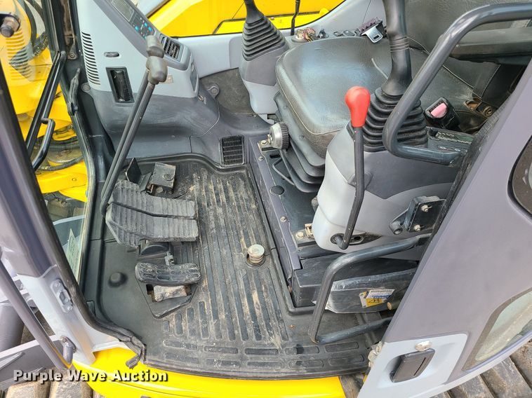 image for item DK4096 2008 Komatsu PC78MR-6  mini excavator