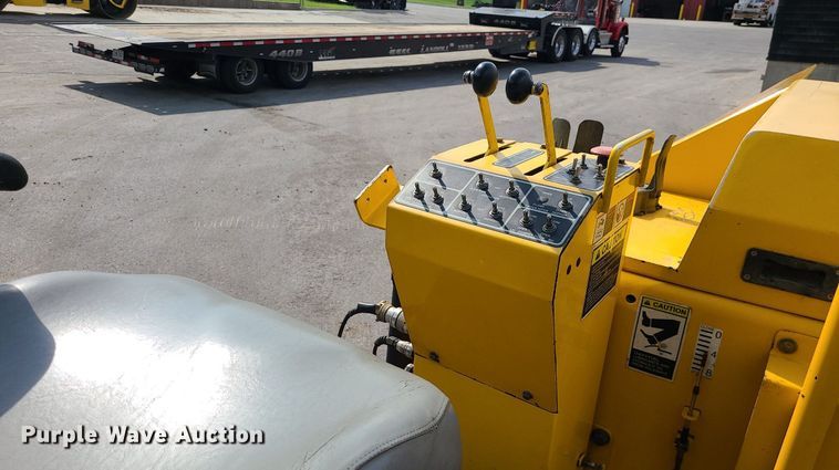 image for item DK4097 2016 Carlson CP100  paver