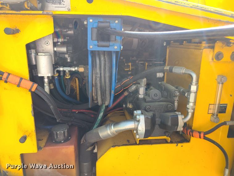 image for item DK4097 2016 Carlson CP100  paver