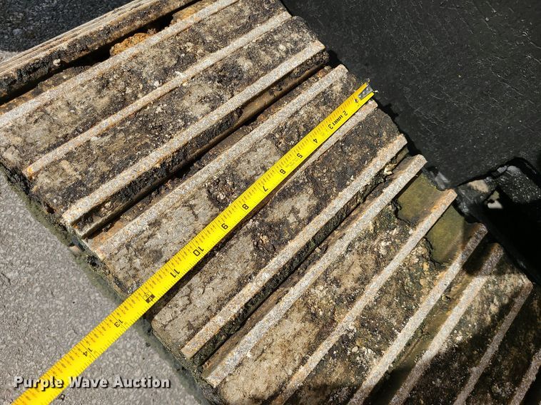 image for item DK4097 2016 Carlson CP100  paver