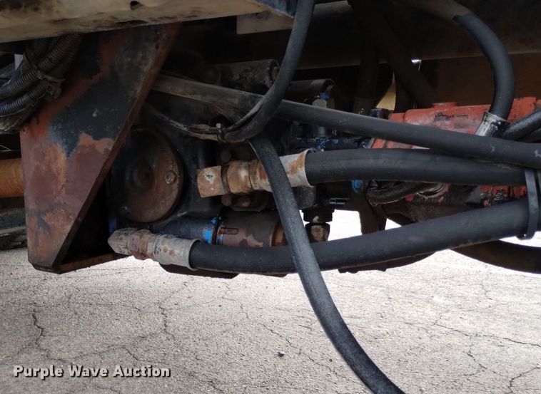 image for item DK8788 2000 Sterling LT  vacuum truck