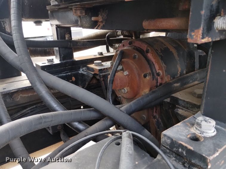 image for item DK8788 2000 Sterling LT  vacuum truck