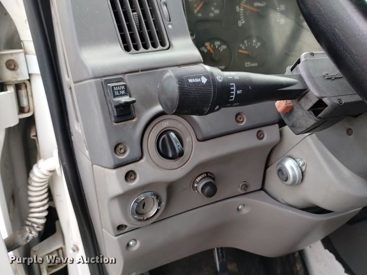 image for item DK8788 2000 Sterling LT  vacuum truck