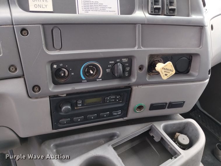 image for item DK8788 2000 Sterling LT  vacuum truck