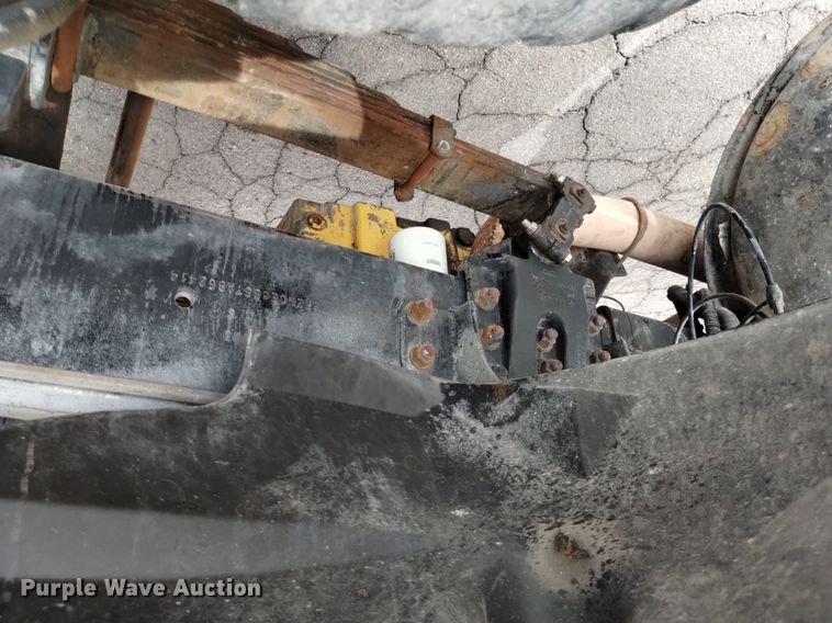 image for item DK8788 2000 Sterling LT  vacuum truck