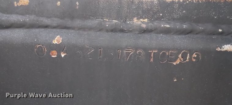 image for item DK8788 2000 Sterling LT  vacuum truck