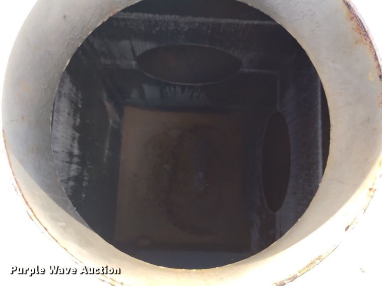 image for item DK8790 1995 International 4900  sewer jetter truck