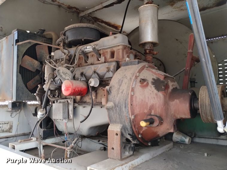 image for item DK8790 1995 International 4900  sewer jetter truck