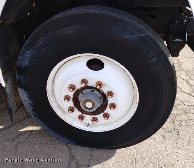 image for item DK8790 1995 International 4900  sewer jetter truck