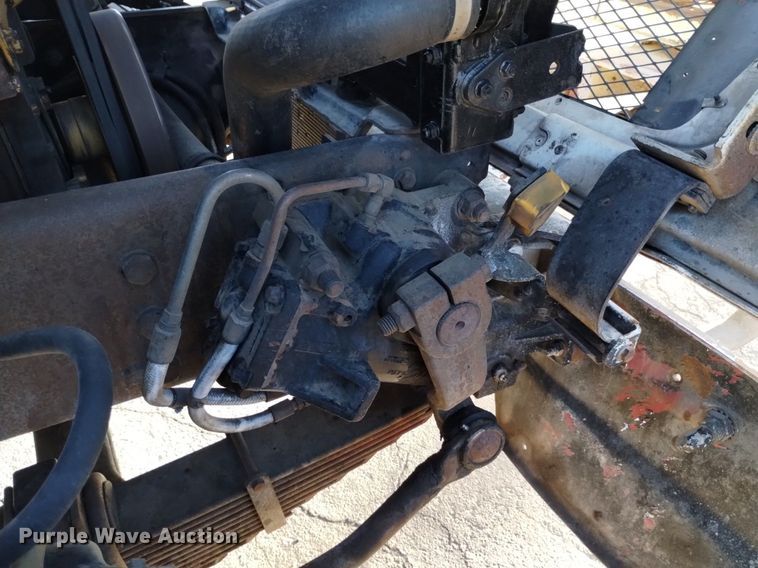 image for item DK8791 1994 Ford L9000  vacuum truck