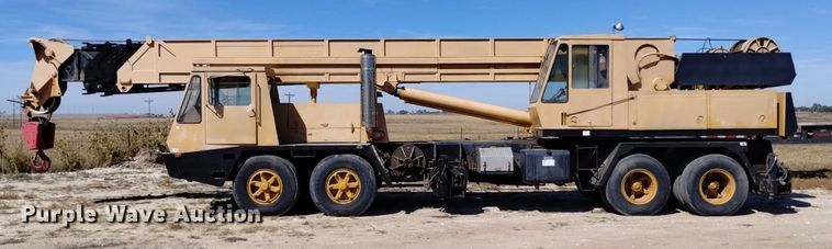 image for item DK8797 Hendrickson 30-DH  crane