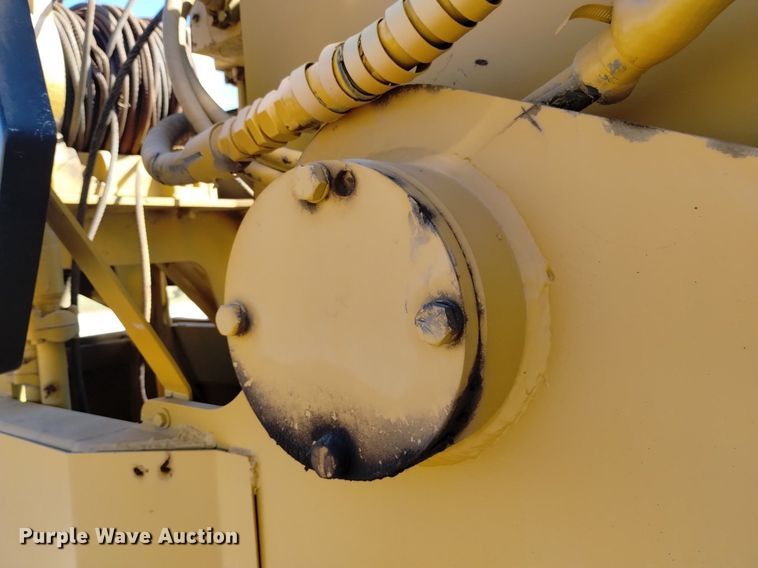 image for item DK8797 Hendrickson 30-DH  crane